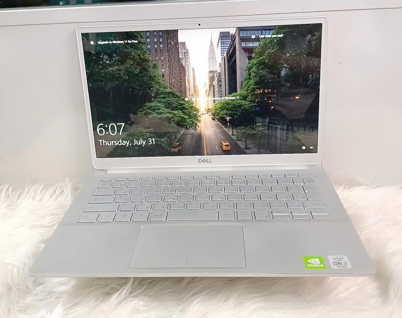 Dell INSPIRON 7391